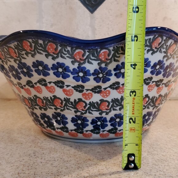 Vintage Ceramika Artstyczna Large Scalloped Serving Mixing Bowl Handpainted - Picture 7 of 7